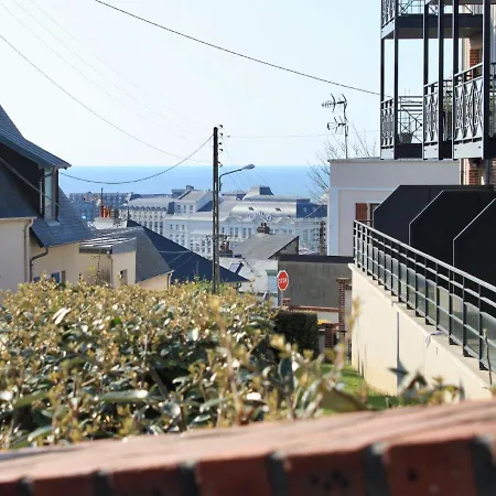 アパート Clos Savignac By Interhome トルヴィル＝シュル＝メール